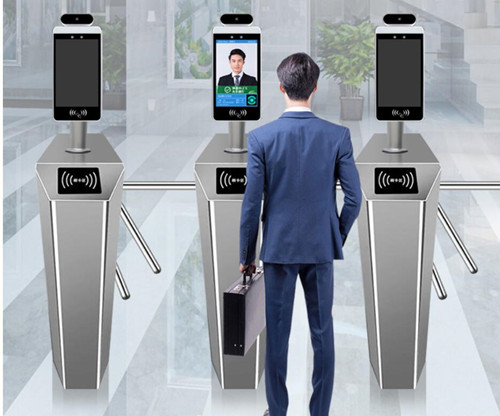 Face Recognition Thermometer Temperature Measurement System Non-Contact Infrared Thermometer For Office/Industry /Station/School